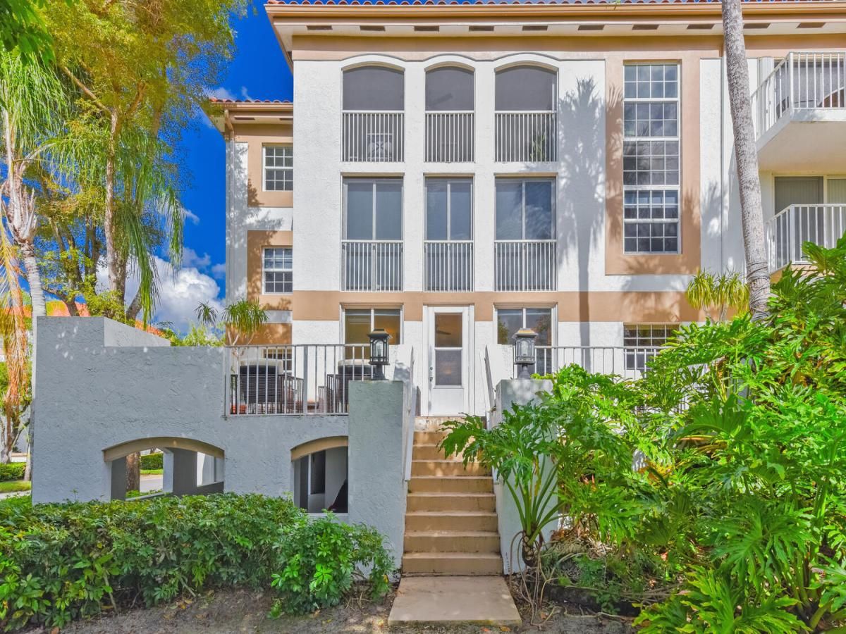 MLS #RX-11149025 image #0