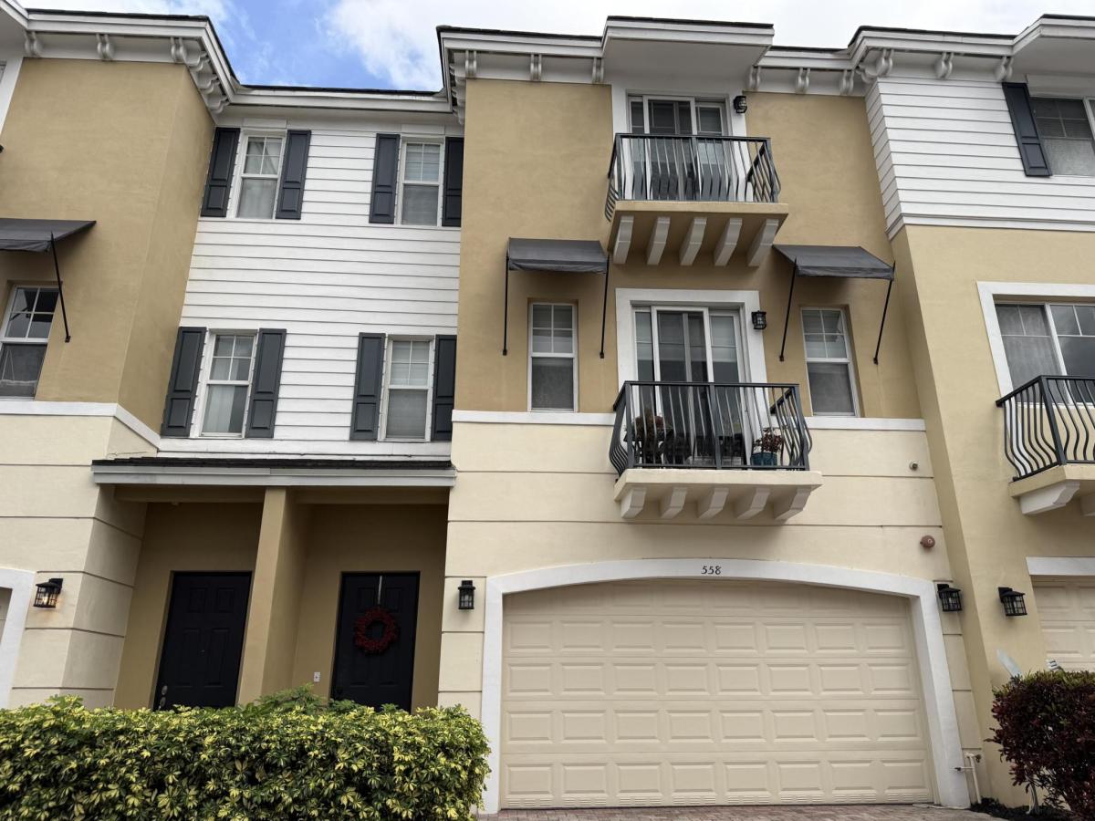 MLS #RX-11152680 image #0