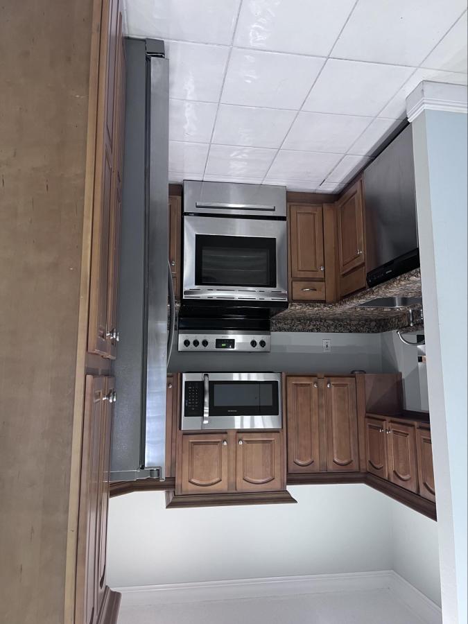 MLS #RX-11152690 image #0