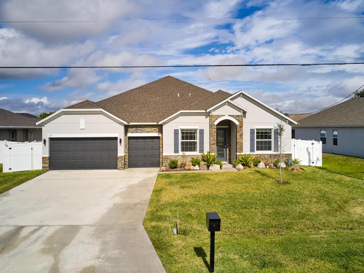 MLS #RX-11152787 image #0