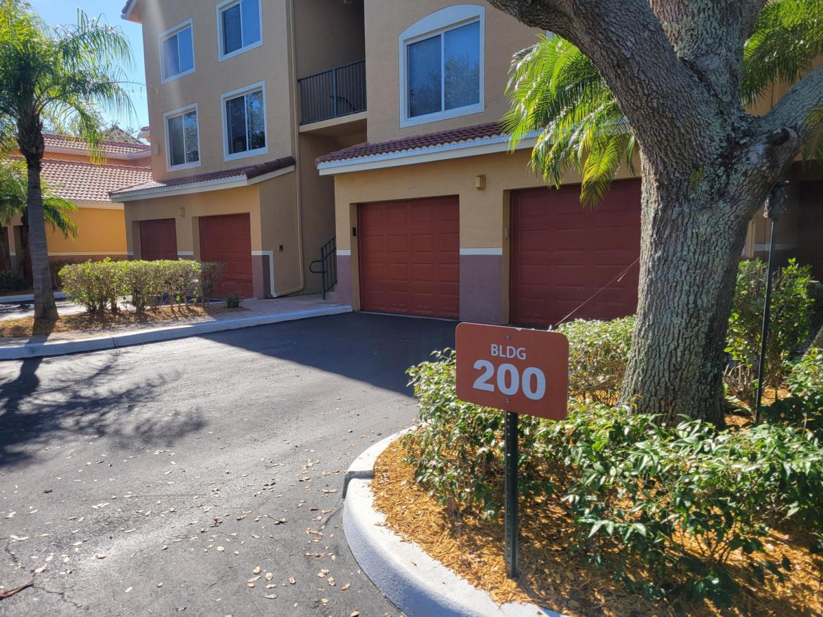 MLS #RX-11152815 image #0