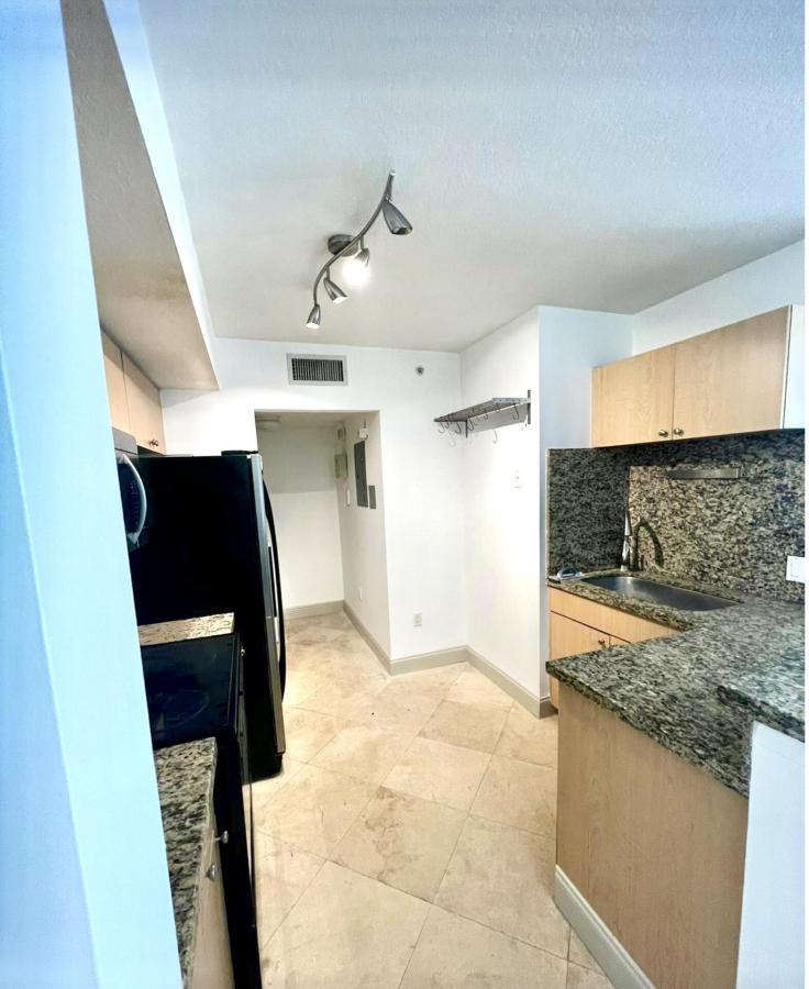 MLS #RX-11152856 image #0