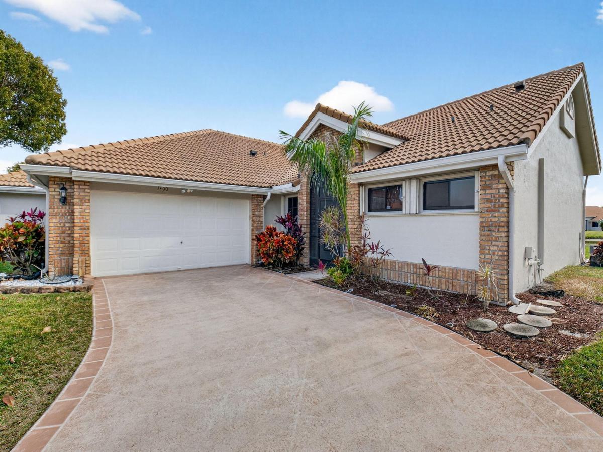 MLS #RX-11152980 image #0