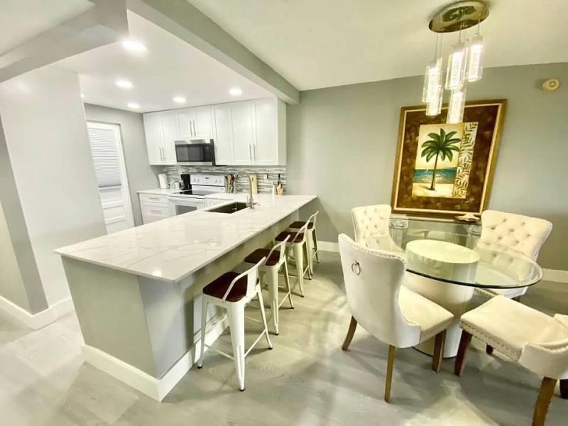 MLS #RX-11130189 image #0