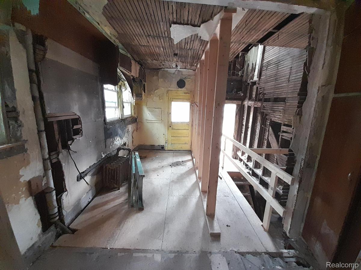 MLS #20250021409 image #0