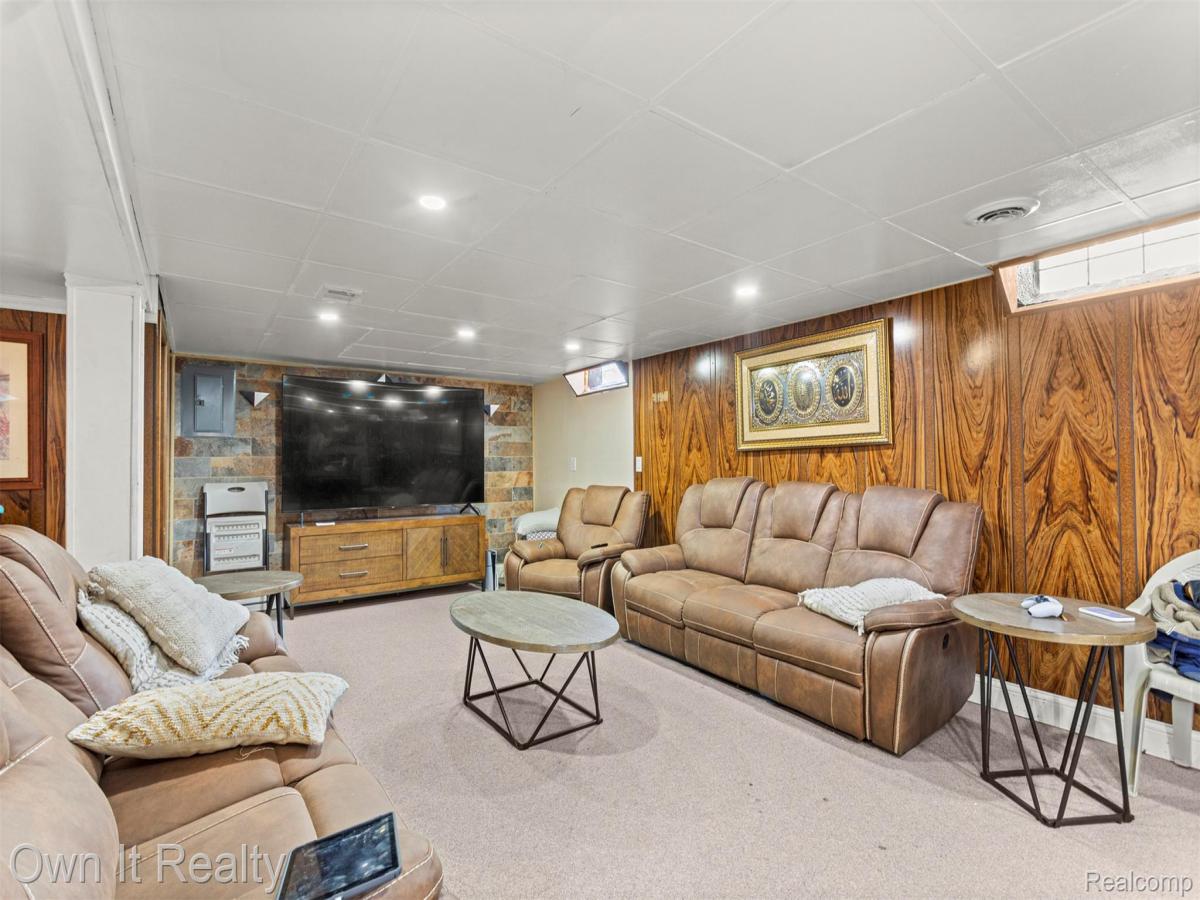 MLS #20251011798 image #0