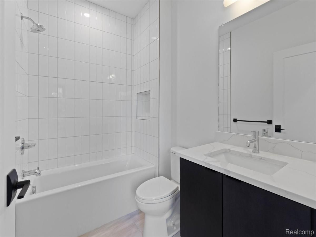 MLS #20251011924 image #0