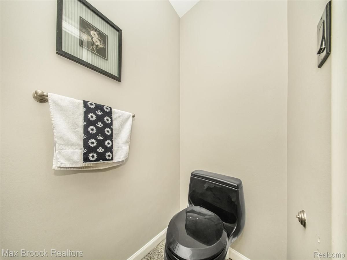 MLS #20251012278 image #0
