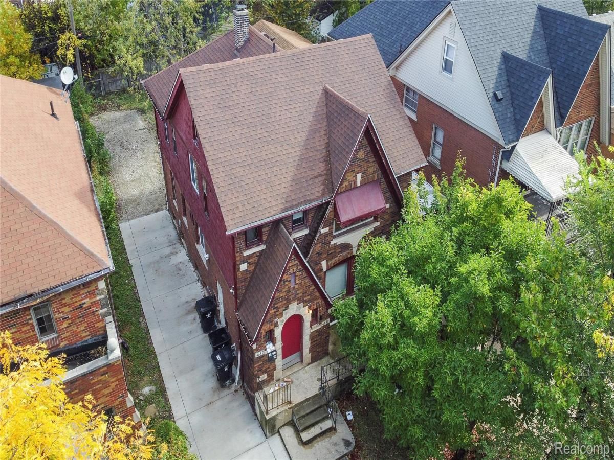 MLS #20251012800 image #0