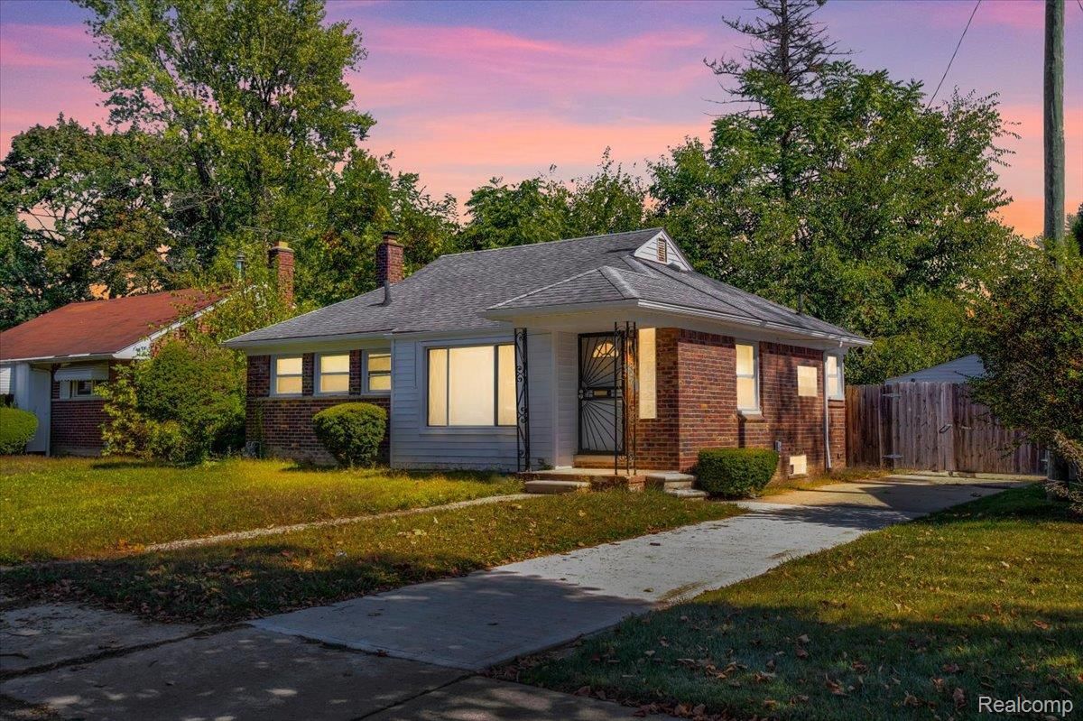 MLS #20251013852 image #0