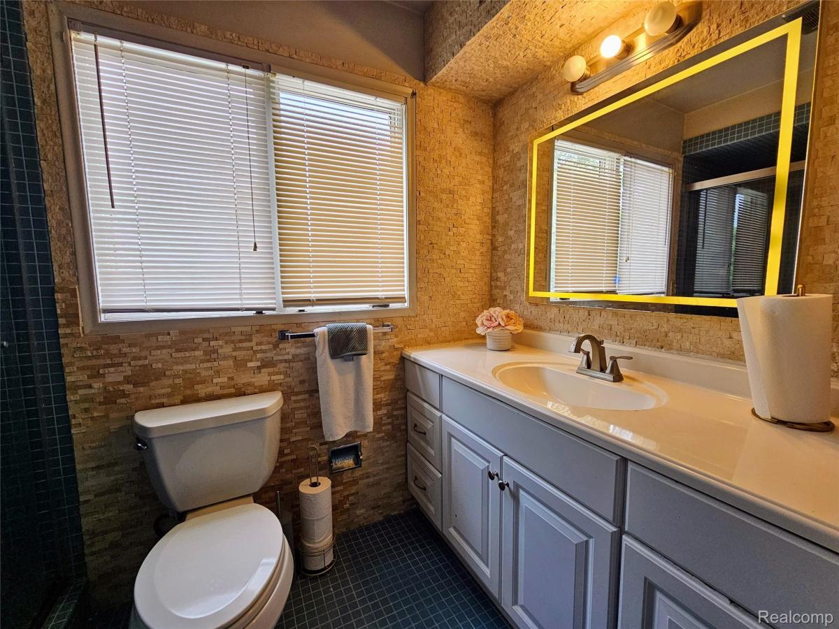 MLS #20251026240 image #0