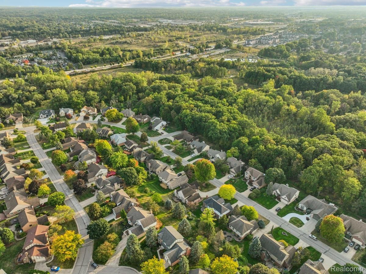 MLS #20251028651 image #0