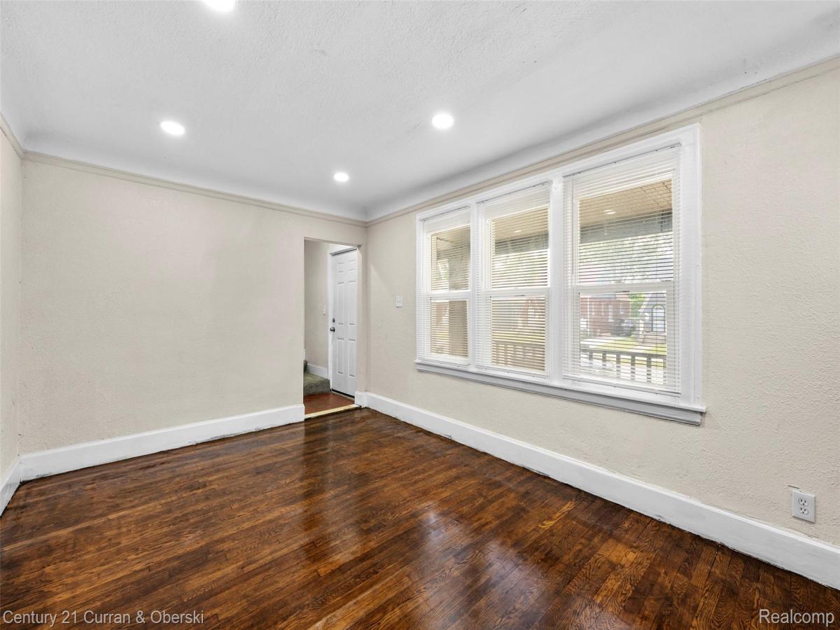 MLS #20251031416 image #0