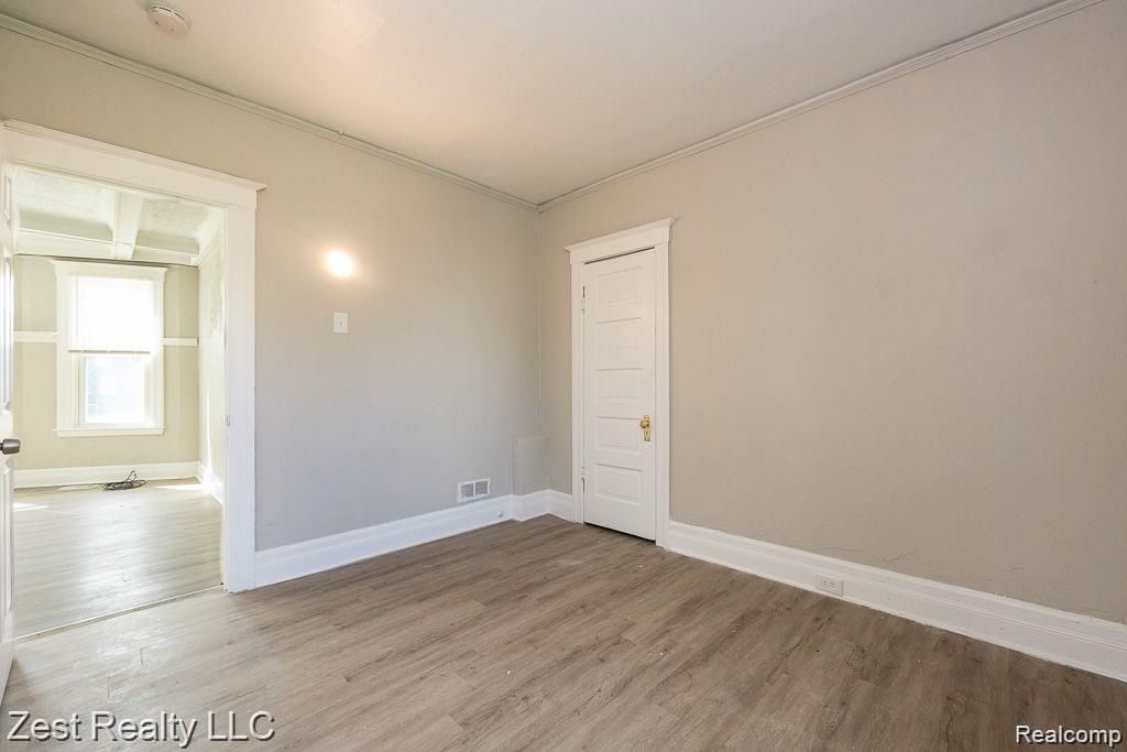 MLS #20251033009 image #0