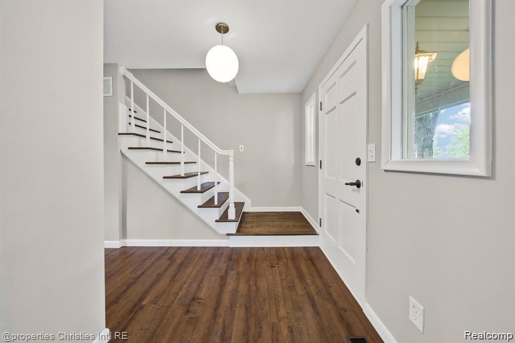 MLS #20251033846 image #0
