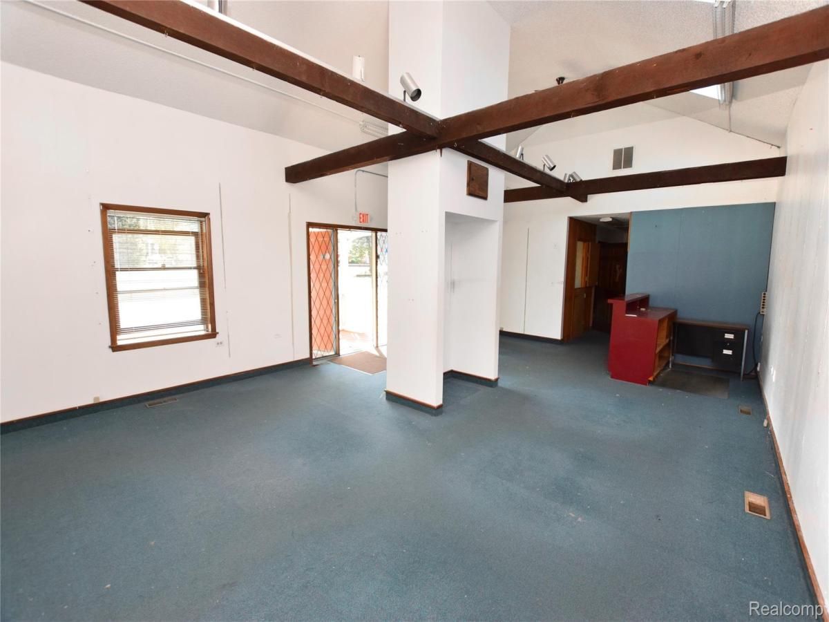 MLS #20251035376 image #0