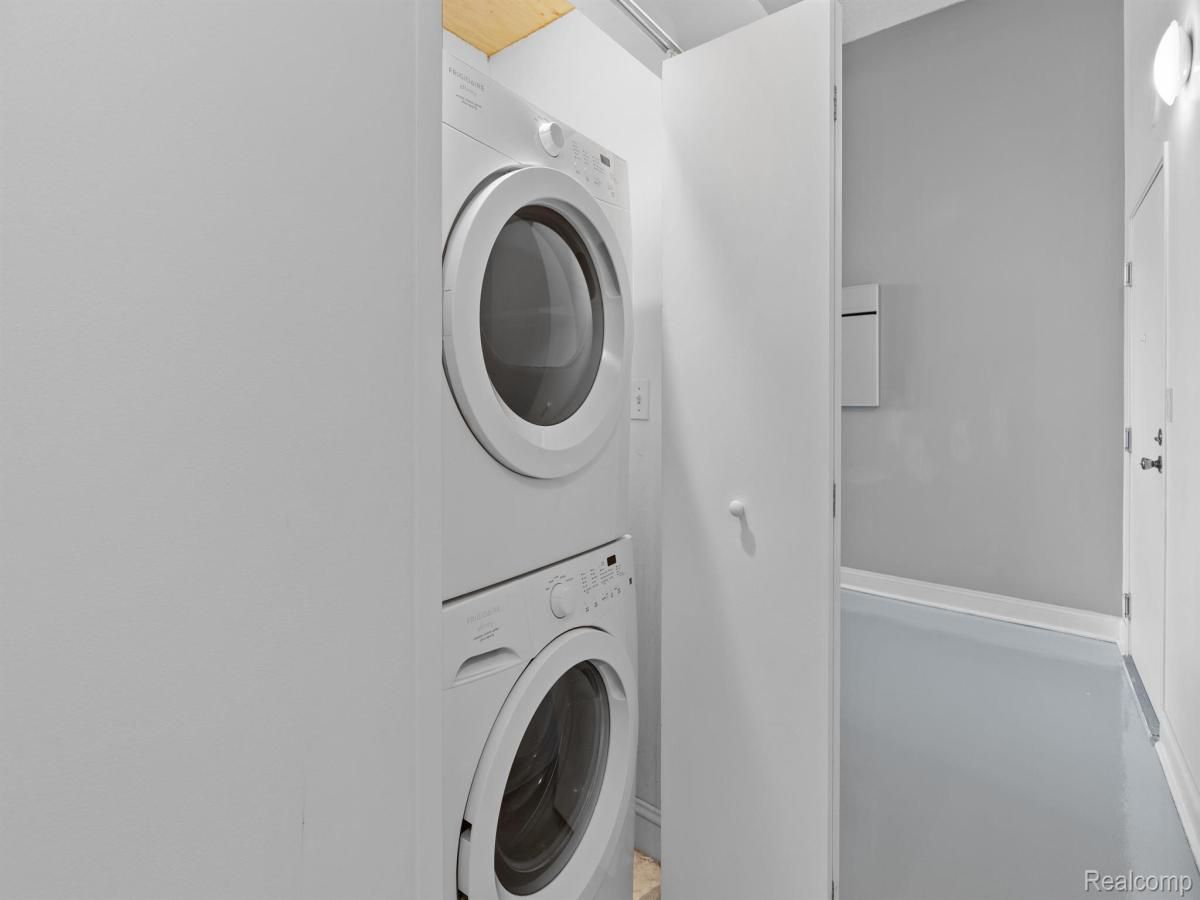 MLS #20251035841 image #0