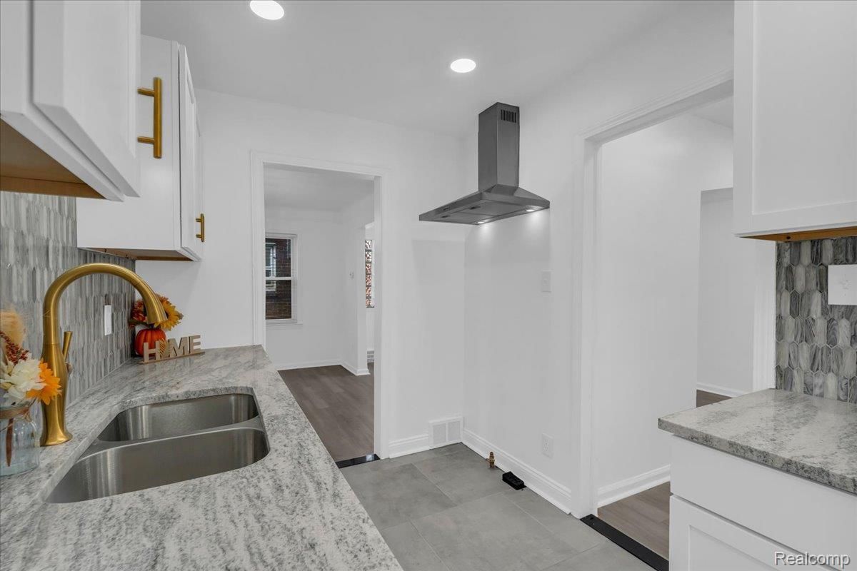 MLS #20251036940 image #0