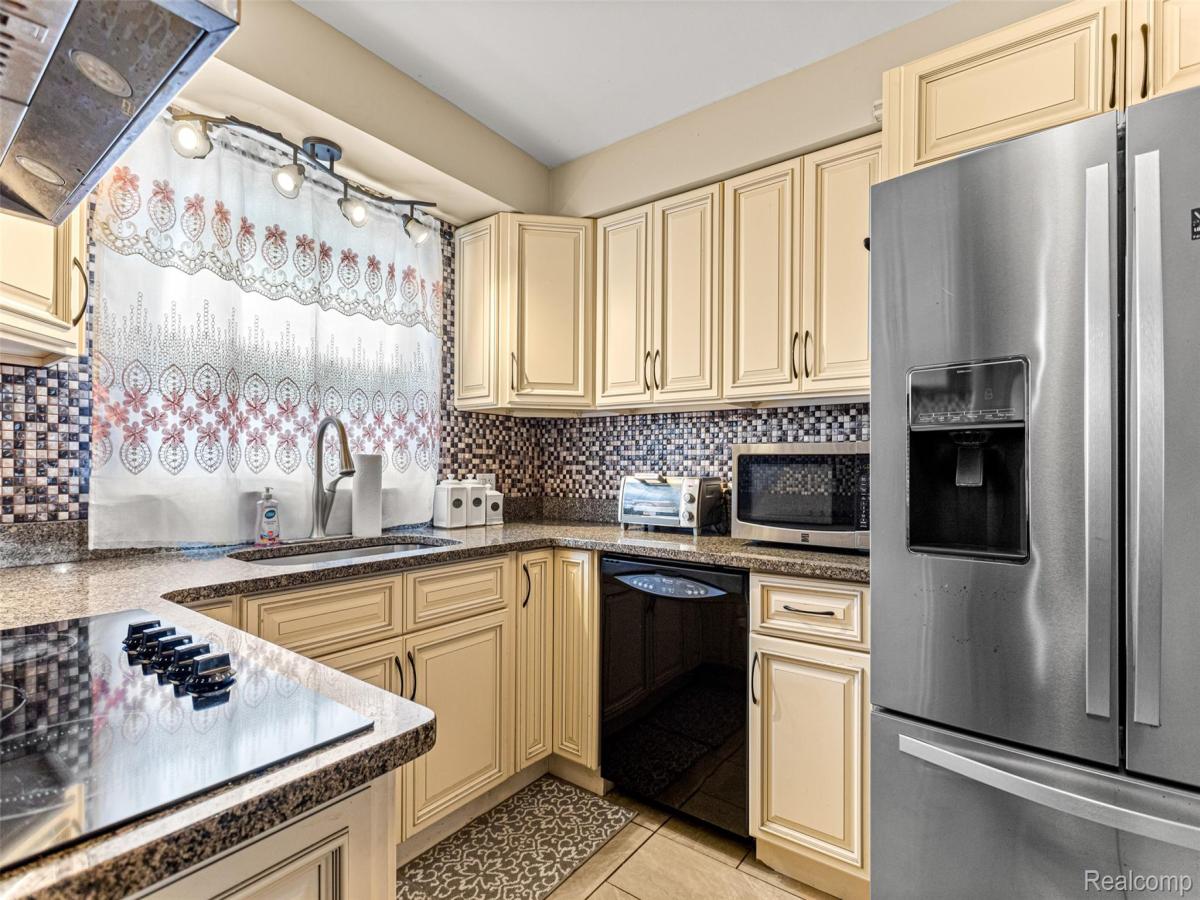 MLS #20251037094 image #0