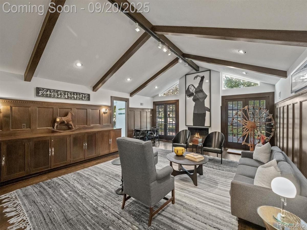 MLS #20251037143 image #0