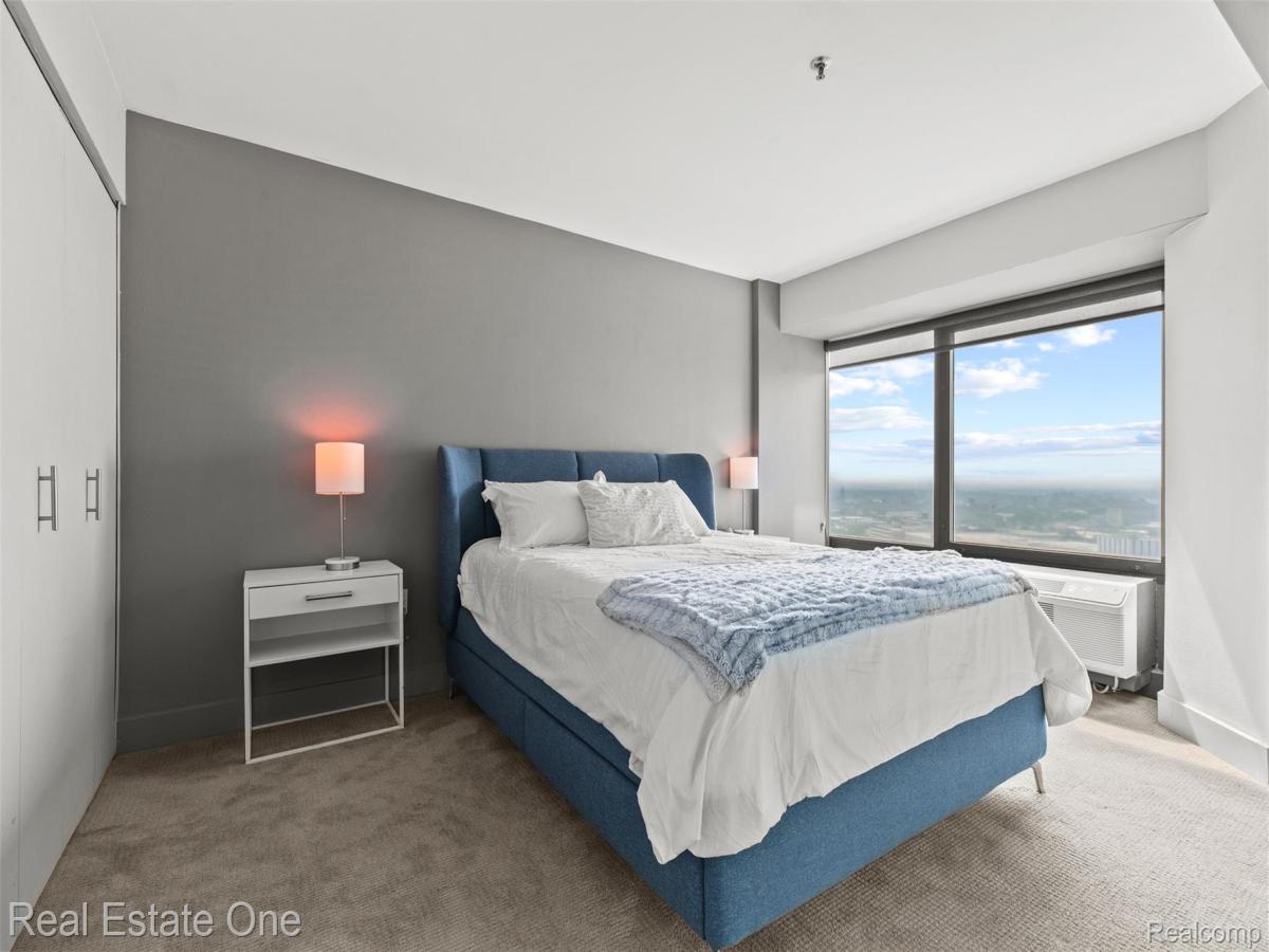 MLS #20251038027 image #0