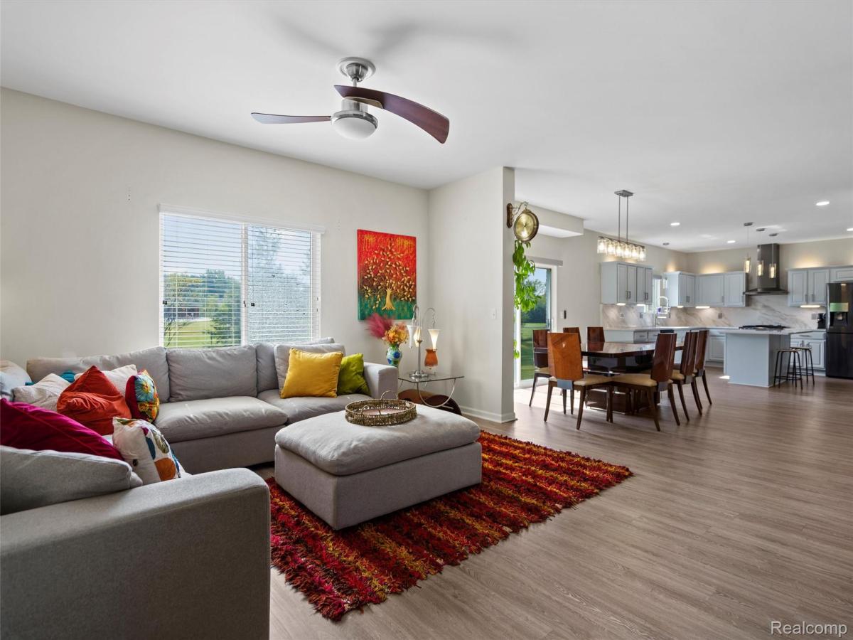 MLS #20251038953 image #0