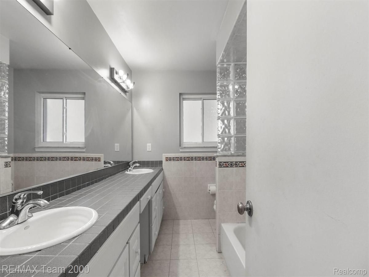 MLS #20251040717 image #0