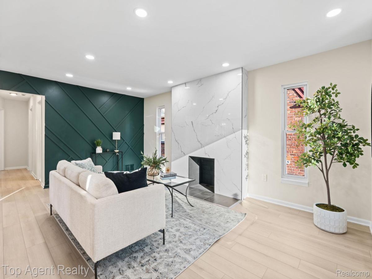 MLS #20251041966 image #0