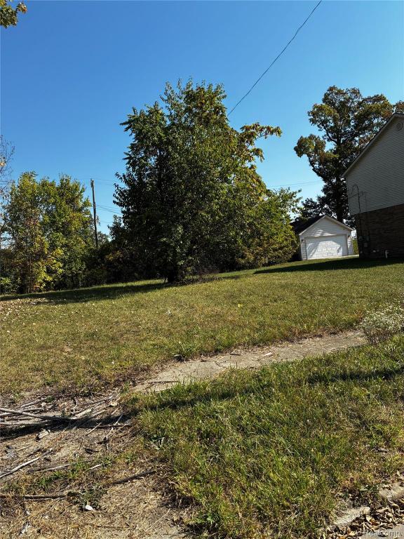 MLS #20251042745 image #0