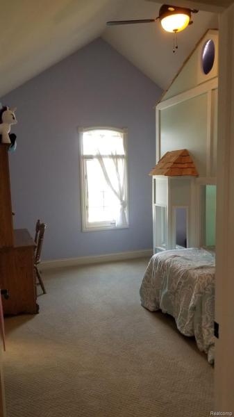MLS #20251042890 image #0