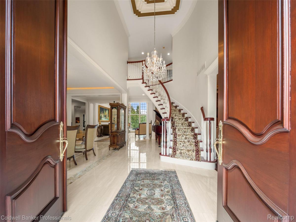 MLS #20251043030 image #0