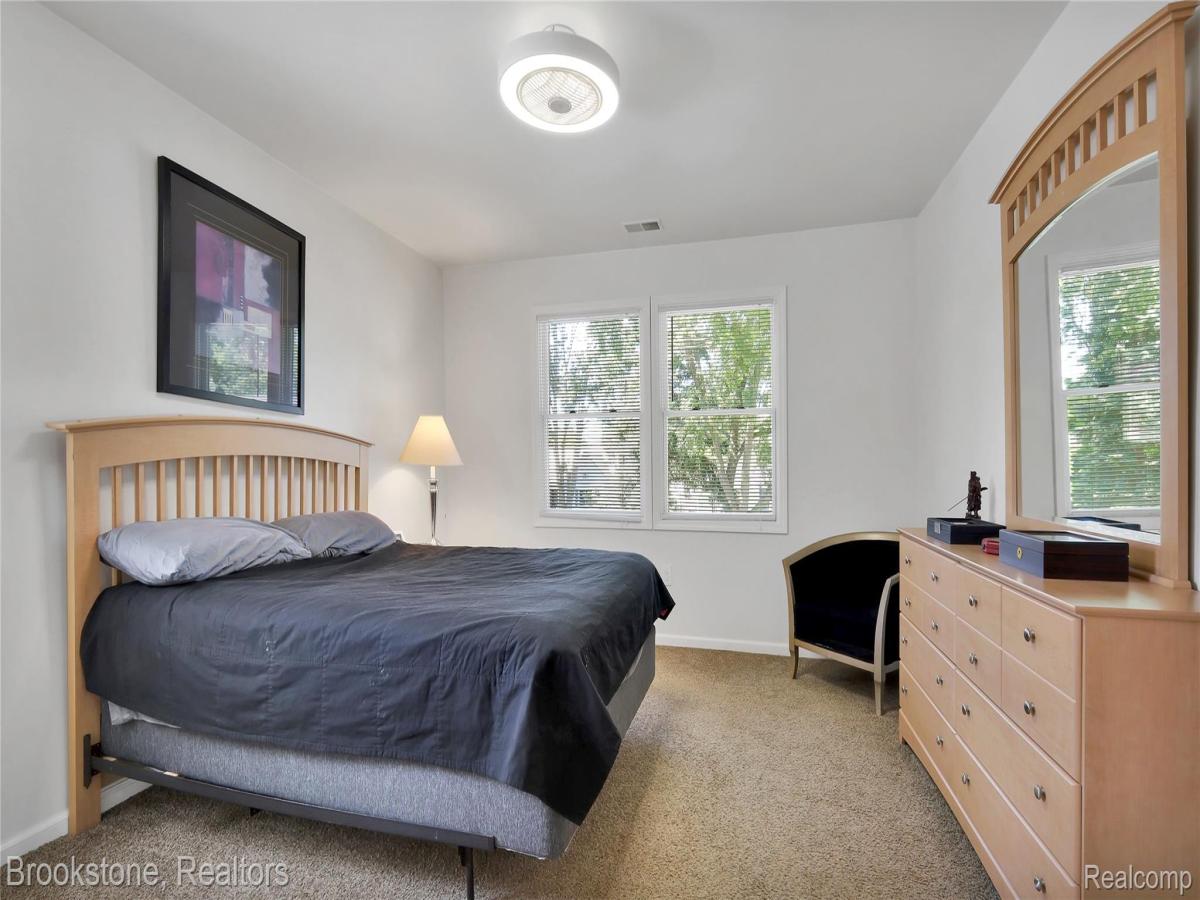 MLS #20251043667 image #0