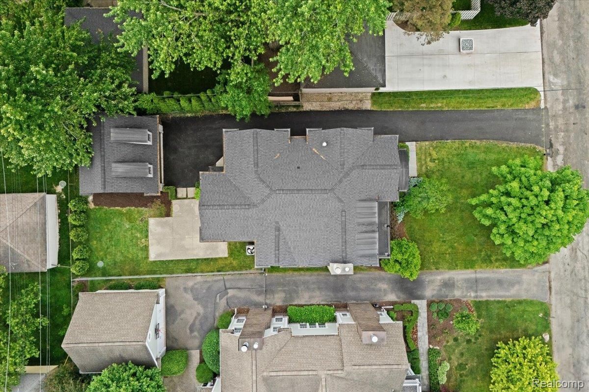 MLS #20251044401 image #0