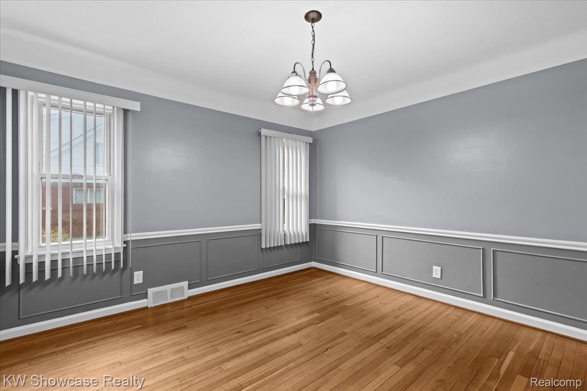 MLS #20251045890 image #0