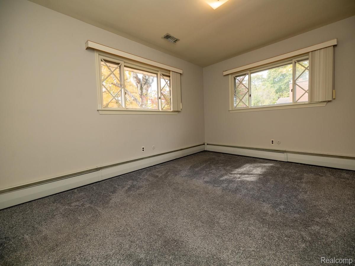 MLS #20251046927 image #0