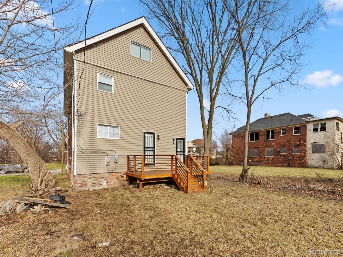 MLS #20251048043 image #0