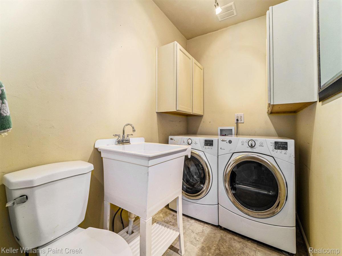 MLS #20251048361 image #0