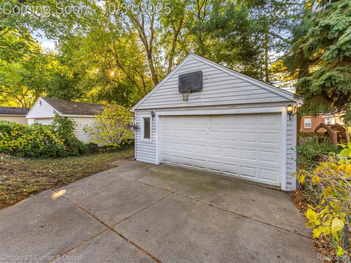 MLS #20251049021 image #0