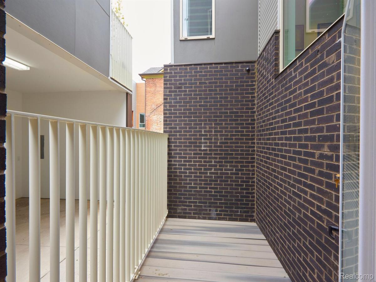 MLS #20251050270 image #0