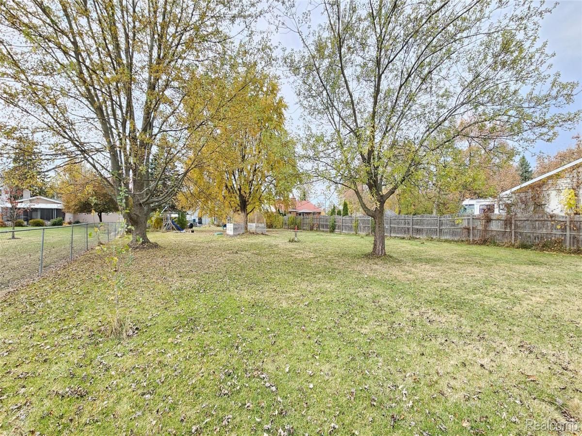 MLS #20251050765 image #0