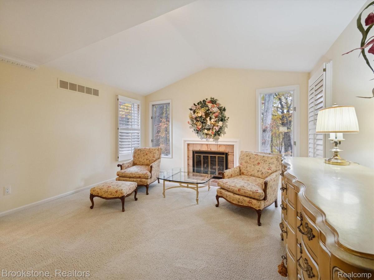 MLS #20251051338 image #0