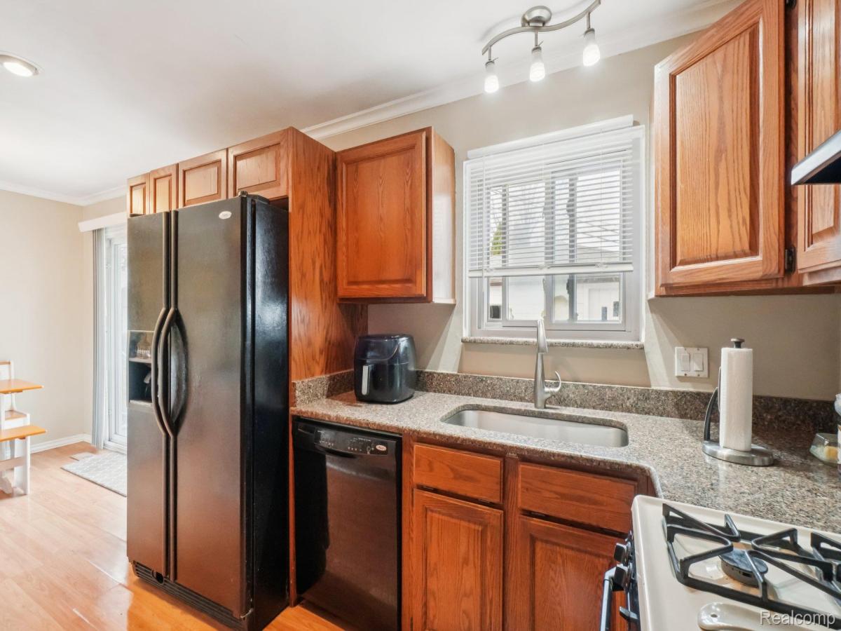 MLS #20251052174 image #0