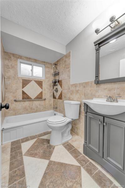 MLS #20251052827 image #0