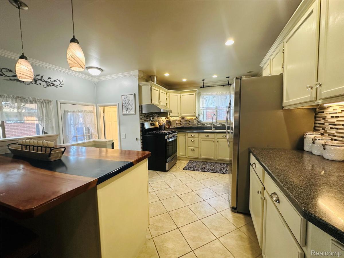 MLS #20251053996 image #0