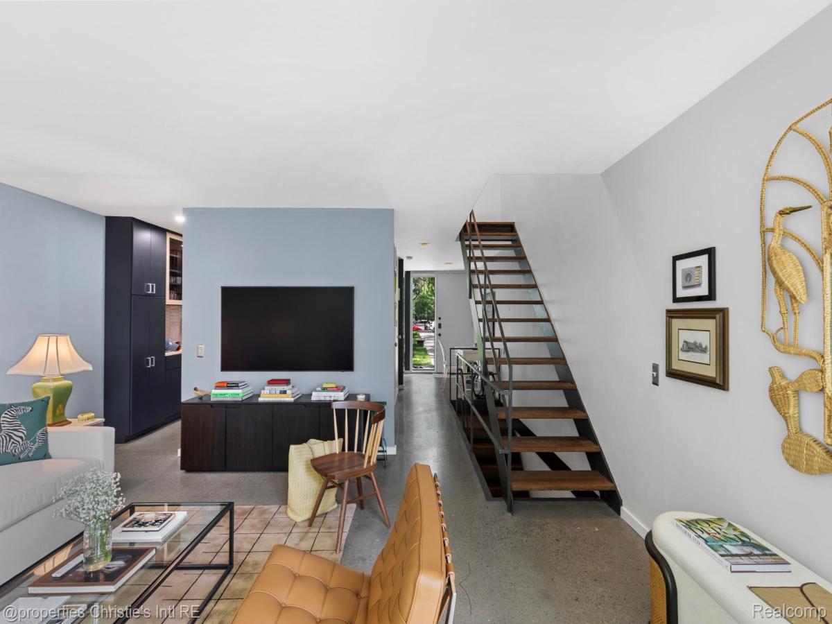 MLS #20251054496 image #0