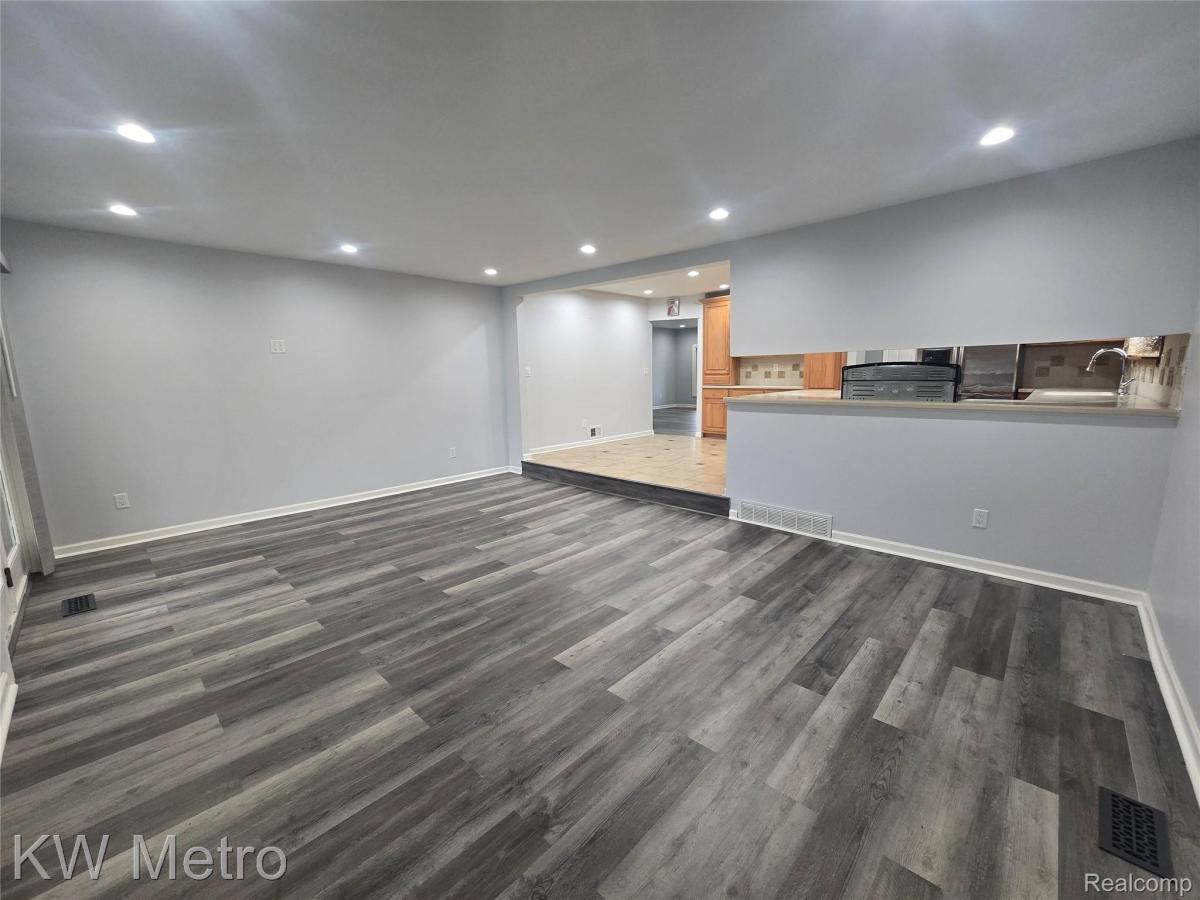 MLS #20251055614 image #0