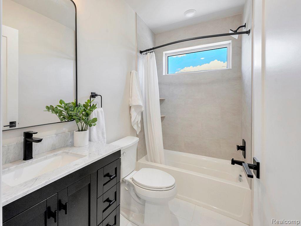 MLS #20251056093 image #0