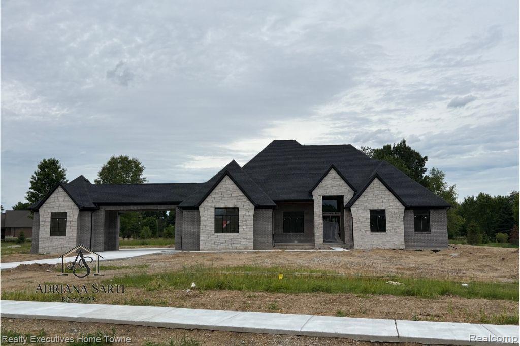 MLS #20251056543 image #0