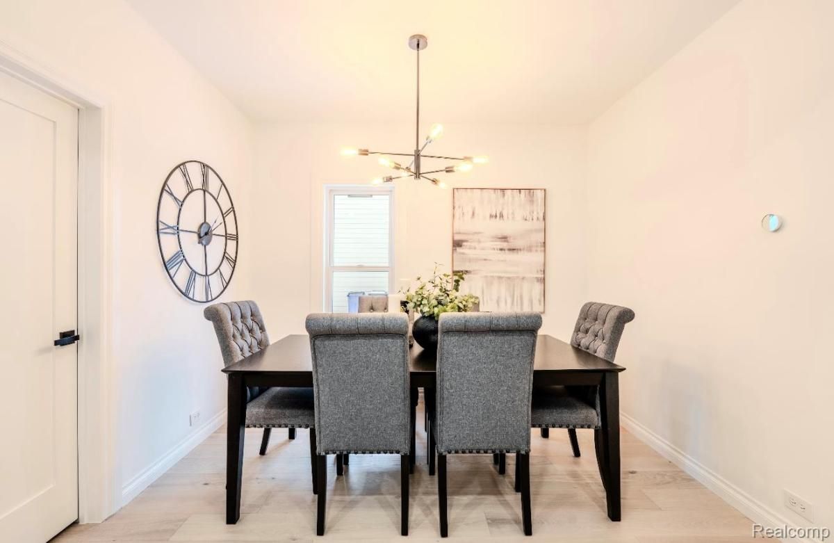 MLS #20251059039 image #0