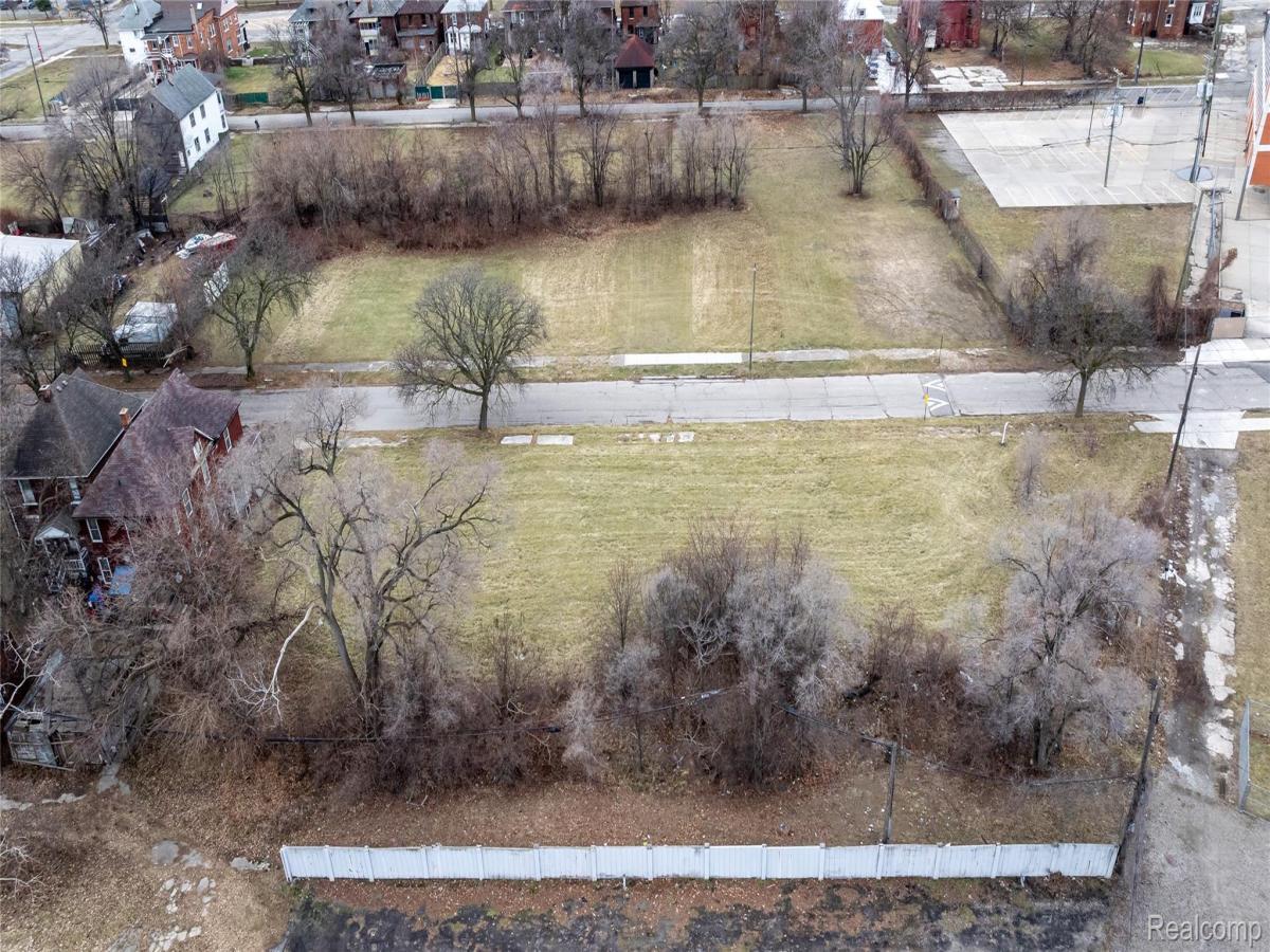 MLS #20251060373 image #0